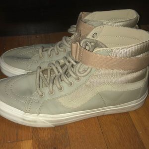 Men’s vans 8/10 used like new